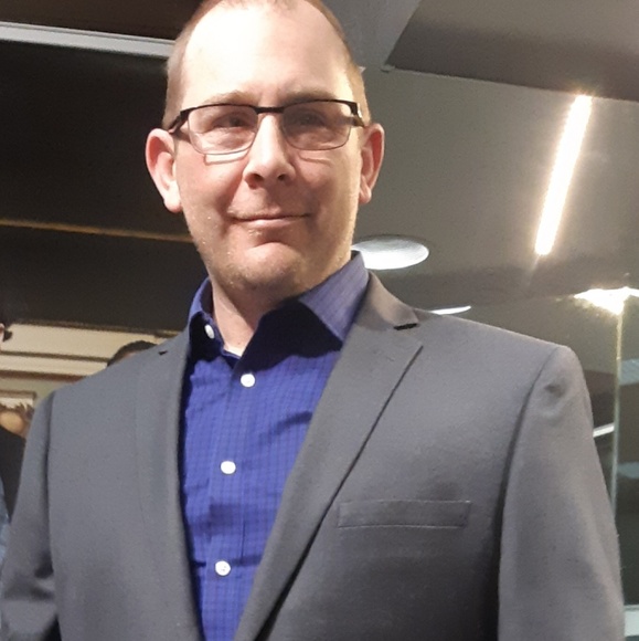 Meet your Posher, Mark - Picture 1 of 1